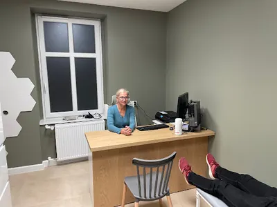 Pracownia Zdrowia J.Tarabura-Dragon S.Tomasiewicz K.Borucka M.Ogrodowczyk-Bobik A. Urbanek A.Gdańska